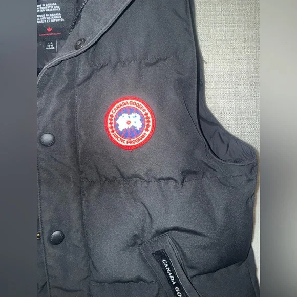 Canada Goose Big Girl Vanier Down Vest - Picture 2 of 7